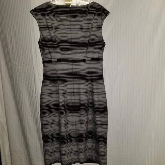Calvin Klein black and grey sheath dress - Picture 2 of 2
